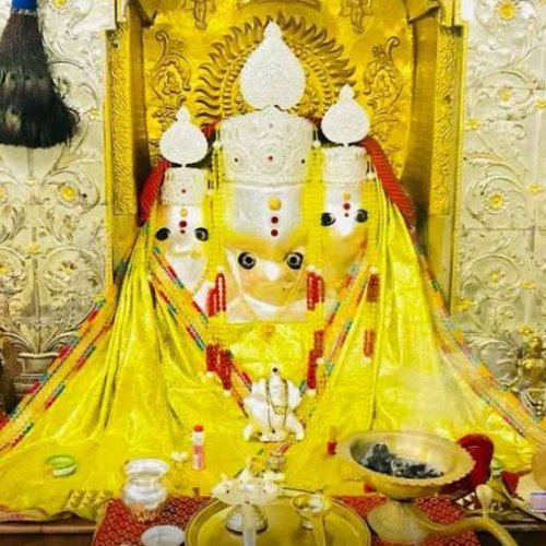 Maa Baglamukhi Pitambara Mantra